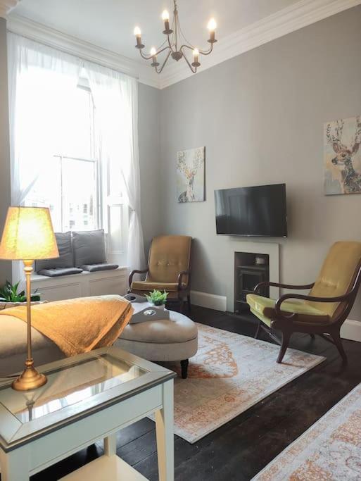 Beautiful Georgian New Town 2 Bed Apartment Edimburgo Esterno foto